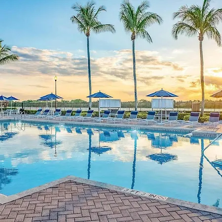 Kasa Wellington South Florida Hotel